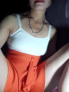 witch-xx online show from April 2026 04:43:02 PM