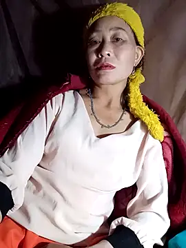 witch-xx online show from April 2026 01:17:01 PM