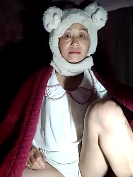 witch-xx online show from March 2026 08:33:01 PM