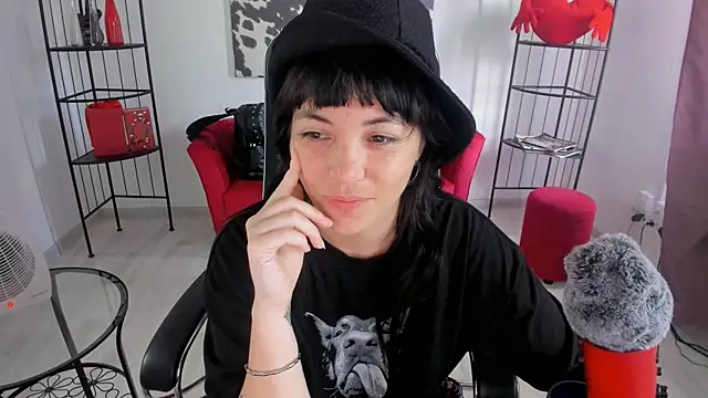 Snapshot of NeoGeisha chatting on July 2026 03:47:01 AM NeoGeisha online show from July 2026 03:47:01 AM