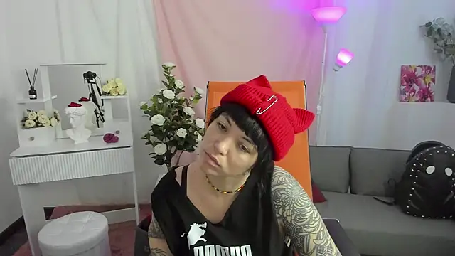 NeoGeisha online show from April 2026 01:23:02 PM