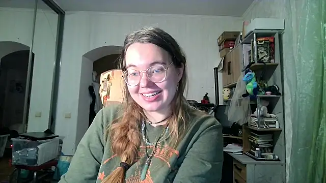 Helen foxygirl online show from February 2026 04:15:01 PM