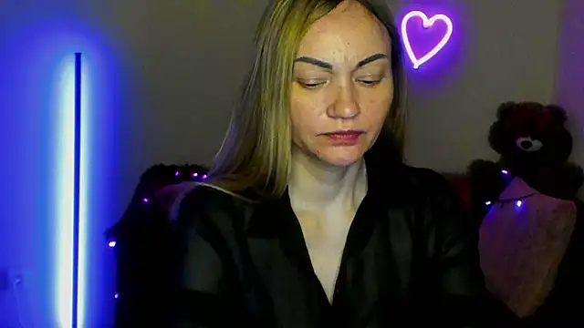 BlondMikey22 online show from May 2026 11:27:01 AM