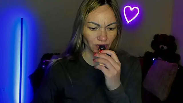 BlondMikey22 online show from May 2026 05:23:02 AM