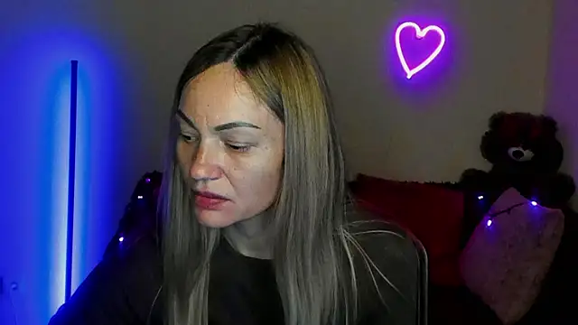 BlondMikey22 online show from May 2026 11:22:02 AM