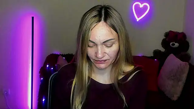 BlondMikey22 online show from April 2026 07:58:02 PM