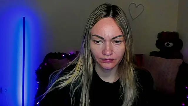 BlondMikey22 online show from April 2026 06:03:02 PM