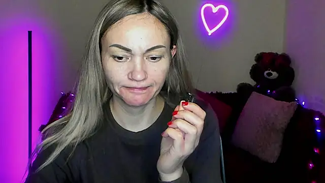 BlondMikey22 online show from March 2026 05:26:01 PM