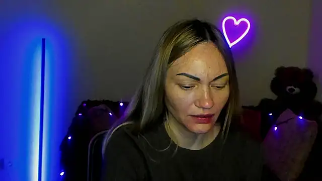 BlondMikey22 online show from May 2026 05:25:02 AM
