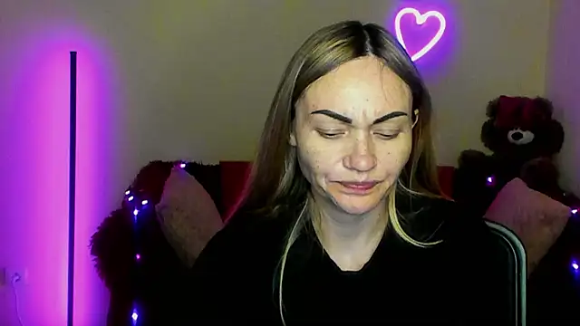BlondMikey22 online show from April 2026 05:26:01 PM