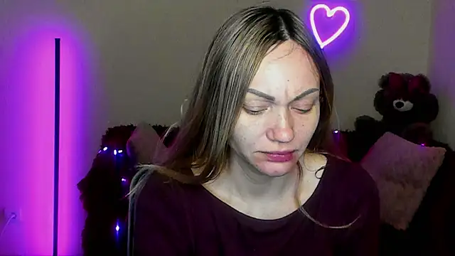 BlondMikey22 online show from April 2026 05:27:01 PM