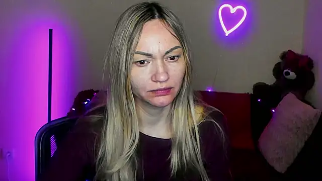 BlondMikey22 online show from April 2026 05:30:01 PM