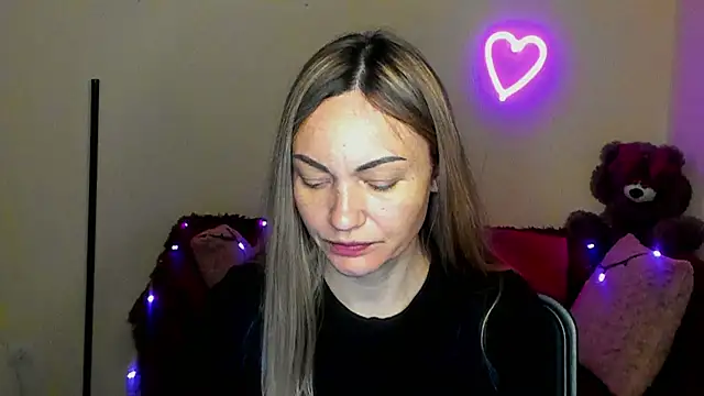 BlondMikey22 online show from May 2026 11:21:02 AM