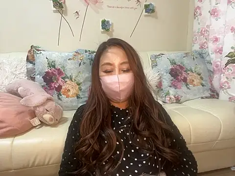 Snapshot of Nokaze-LOVE chatting on February 2026 07:49:01 AM Nokaze-LOVE online show from February 2026 07:49:01 AM