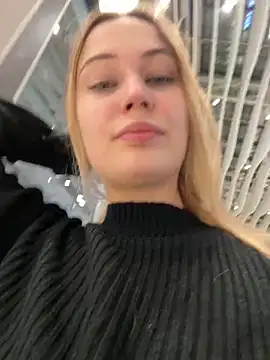 Snapshot of blonde_exe chatting on February 2026 03:57:01 PM blonde exe online show from February 2026 03:57:01 PM