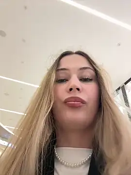 blonde exe online show from May 2026 03:32:02 PM