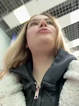 blonde exe online show from April 2026 02:12:02 PM