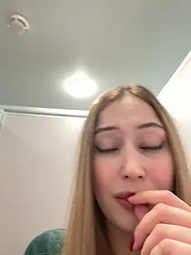 blonde exe online show from April 2026 05:30:01 PM
