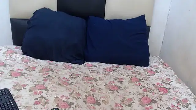 MatureTemptress online show from March 2026 02:04:02 AM