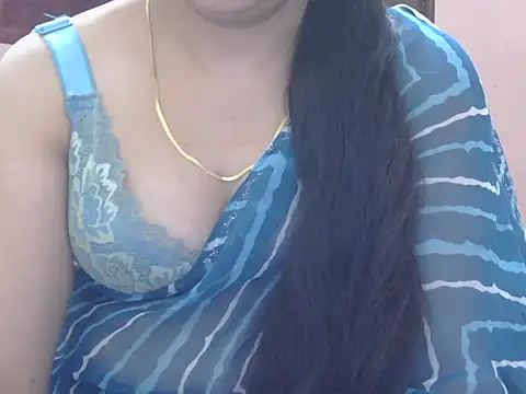 Cute Sheetal online show from May 2026 12:43:02 PM