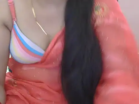 Cute Sheetal online show from April 2026 11:50:01 AM