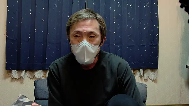 renrenta 77 online show from March 2026 12:45:01 PM