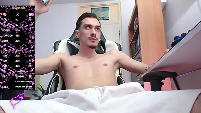 silasluxor online show from February 2026 09:30:01 AM