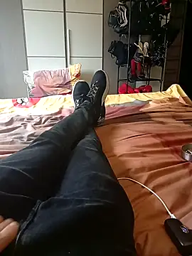 Snapshot of LASCHIAVA6TV72 chatting on March 2026 02:28:02 PM LASCHIAVA6TV72 online show from March 2026 02:28:02 PM