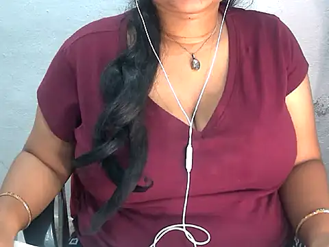 Snapshot of Saniya_K2 chatting on May 2026 05:16:02 PM Saniya K2 online show from May 2026 05:16:02 PM
