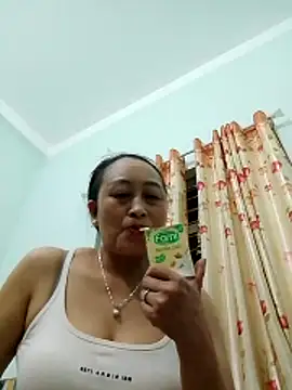 Jolie sexy online show from March 2026 02:18:01 PM