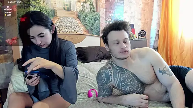  littleangie  online show from April 2026 02:12:02 AM