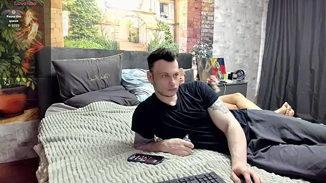  littleangie  online show from June 2026 01:43:02 AM