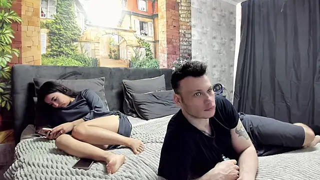  littleangie  online show from May 2026 01:27:02 AM