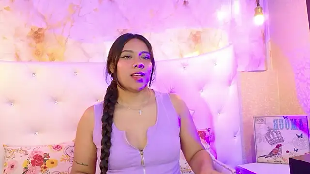 SasshaSpicy online show from March 2026 12:00:01 PM