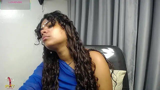 Snapshot of yaazhinii chatting on April 2026 11:47:01 AM yaazhinii online show from April 2026 11:47:01 AM