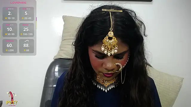 Snapshot of yaazhinii chatting on April 2026 12:29:02 PM yaazhinii online show from April 2026 12:29:02 PM