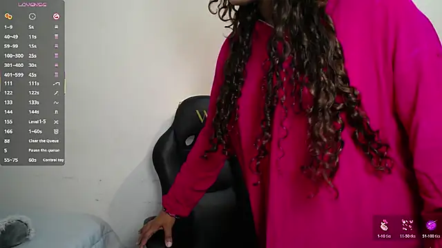 Snapshot of yaazhinii chatting on February 2026 11:45:01 AM yaazhinii online show from February 2026 11:45:01 AM