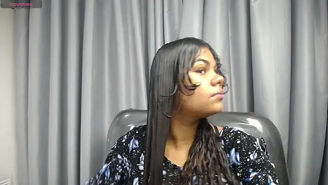 Snapshot of yaazhinii chatting on May 2026 11:46:02 AM yaazhinii online show from May 2026 11:46:02 AM