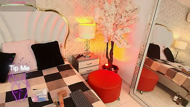 YazminJenner online show from May 2026 04:22:02 AM