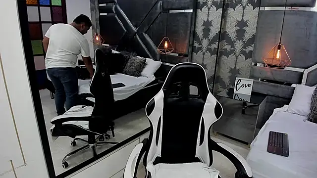 LaimCarterss online show from February 2026 12:26:01 PM