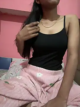 Snapshot of godessoflust chatting on February 2026 05:45:02 PM godessoflust online show from February 2026 05:45:02 PM