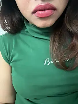 riya sharma11 online show from February 2026 12:33:01 AM