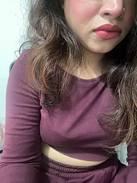 riya sharma11 online show from April 2026 09:38:02 PM