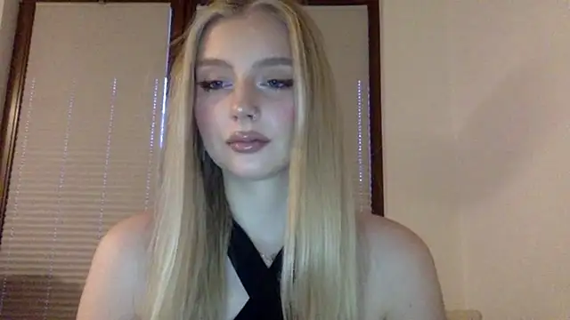 MayaWetDream online show from April 2026 05:27:02 PM