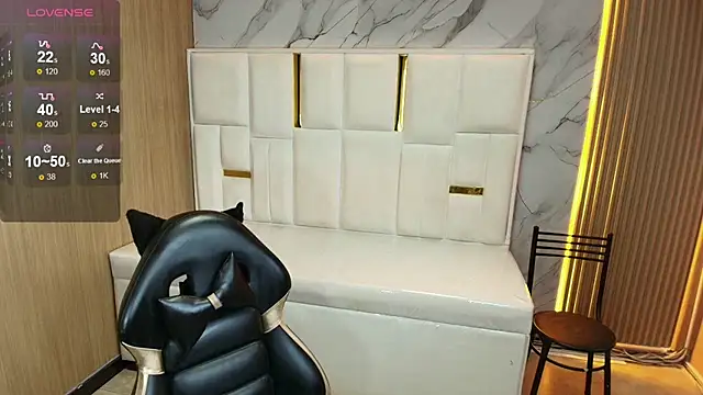 rox luxury tf online show from March 2026 01:43:02 PM