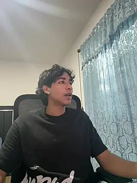 Pedestal diamant online show from March 2026 10:38:01 PM