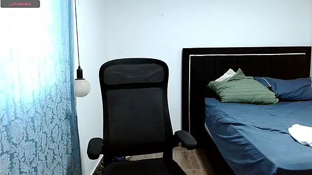 Pedestal diamant online show from March 2026 08:23:02 PM