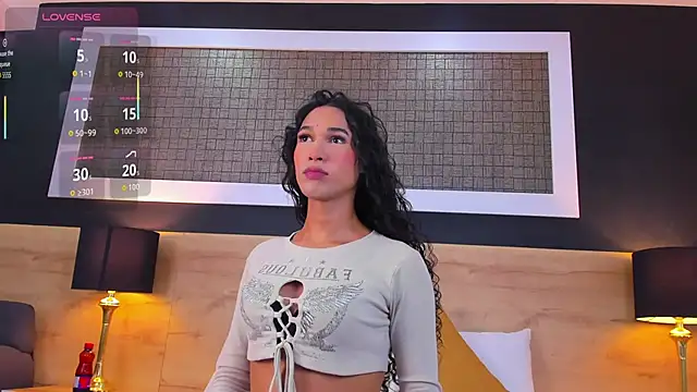 Chloee  Adams online show from April 2026 08:13:01 PM