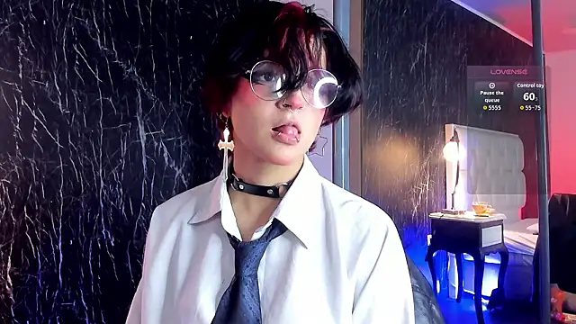 YuuMiko online show from March 2026 12:20:02 PM