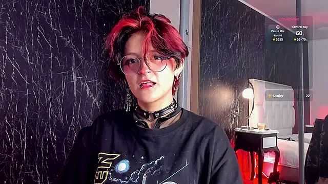 YuuMiko online show from February 2026 12:27:01 PM